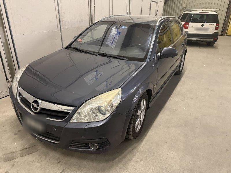 2006 Opel Signum 1.9 16V CDTI Cosmo, 150 PS
