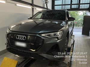 2021 Audi e-tron 55 S Line quattro, 360 PS
