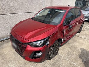2025 Peugeot 208 1.2 Hybrid Allure, 100 PS
