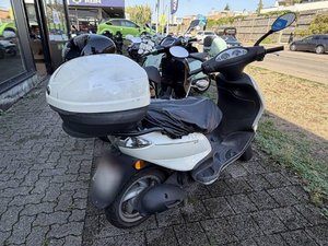 2011 Piaggio Fly 125, 10 PS