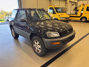 1996 Toyota RAV4 2.0i-16V GX, 129 PS