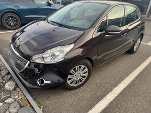 2012 Peugeot 208 1.6 VTi Allure, 120 PS