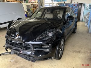 2019 Porsche Macan 2.9 V6 Turbo, 440 PS