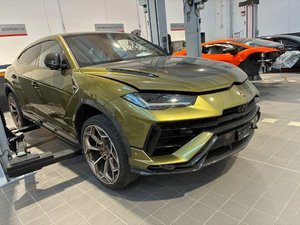 2024 LAMBORGHINI        URUS               PERFORMANTE        4.0, 666 PS