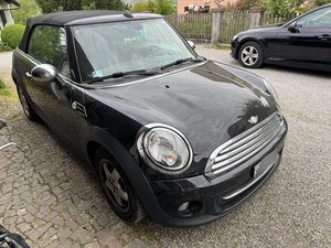 2012 Mini II Cabrio - R57 Mini Cooper Cabrio 1.6, 122 HP