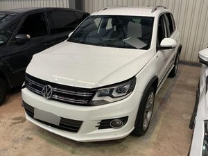 2014 VW Tiguan  Tiguan Sport & Style DSG 2.0 TSI 2.0, 211 HP