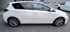 2014 Toyota Auris HSD, 99 HP