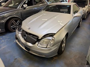 2001 Mercedes-Benz SLK Klasse  SLK 200 Kompressor  2.0, 162 HP