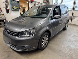 2012 VW Touran Comfortline, 140 HP