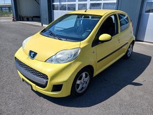 2009 Peugeot 107 3 portes/107 5 portes - (P) ap 06.2005 107 Trendy 1.0, 68 HP