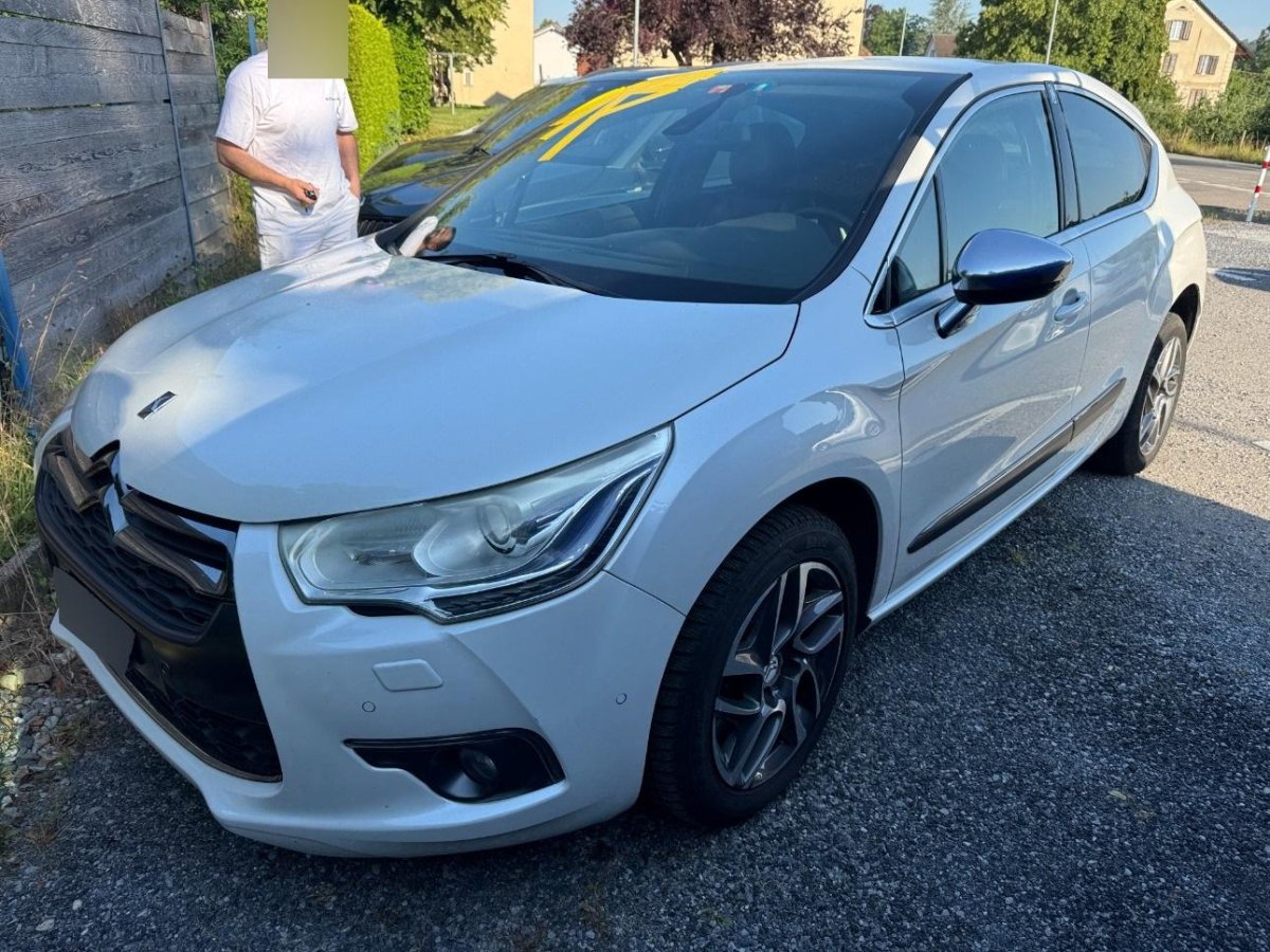 2011 Citroën DS4 Sport Chic, 200 HP