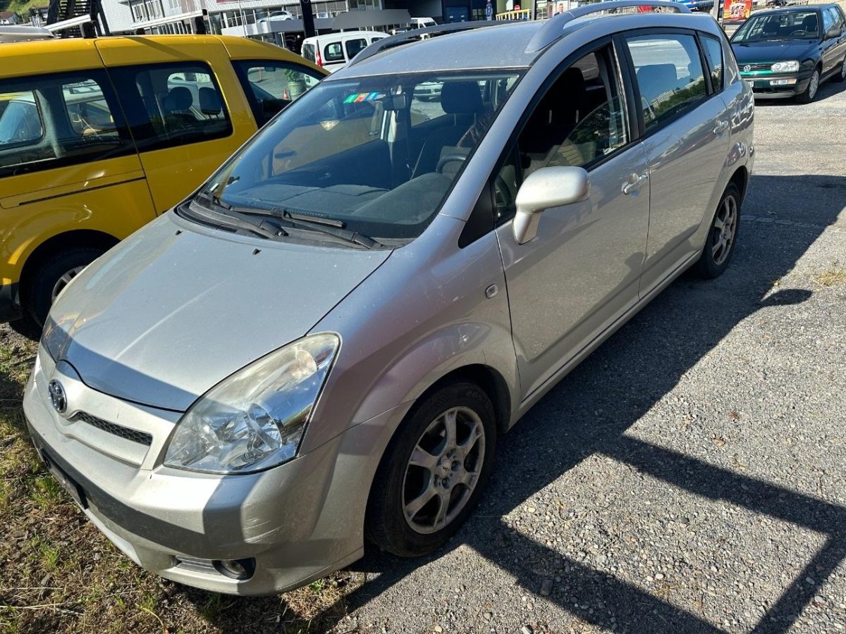 2006 Toyota Corolla Verso Linea Luna, 129 HP