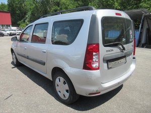 2010 DACIA Logan 1.6 16V Lauréate 1.6, 105 HP