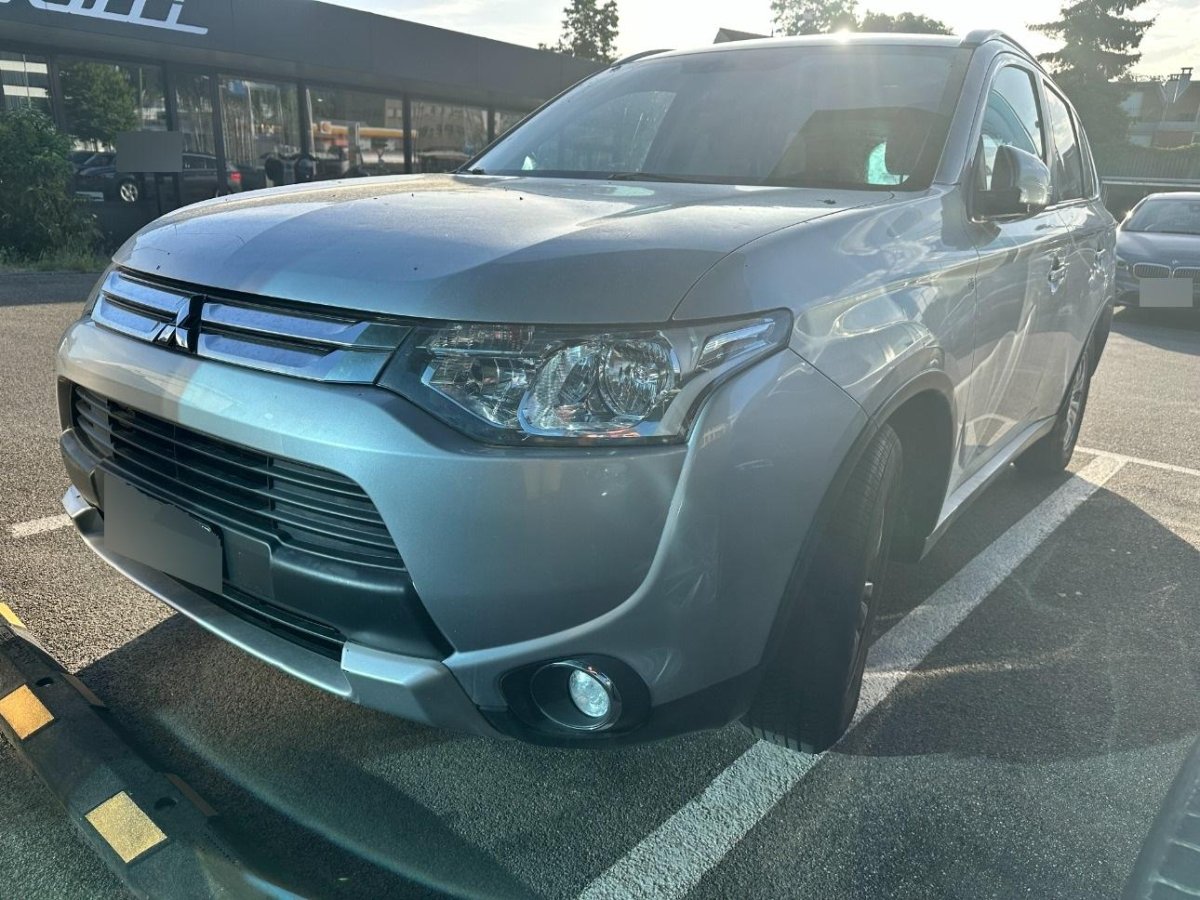 2015 Mitsubishi Outlander 2.0 , 150 HP