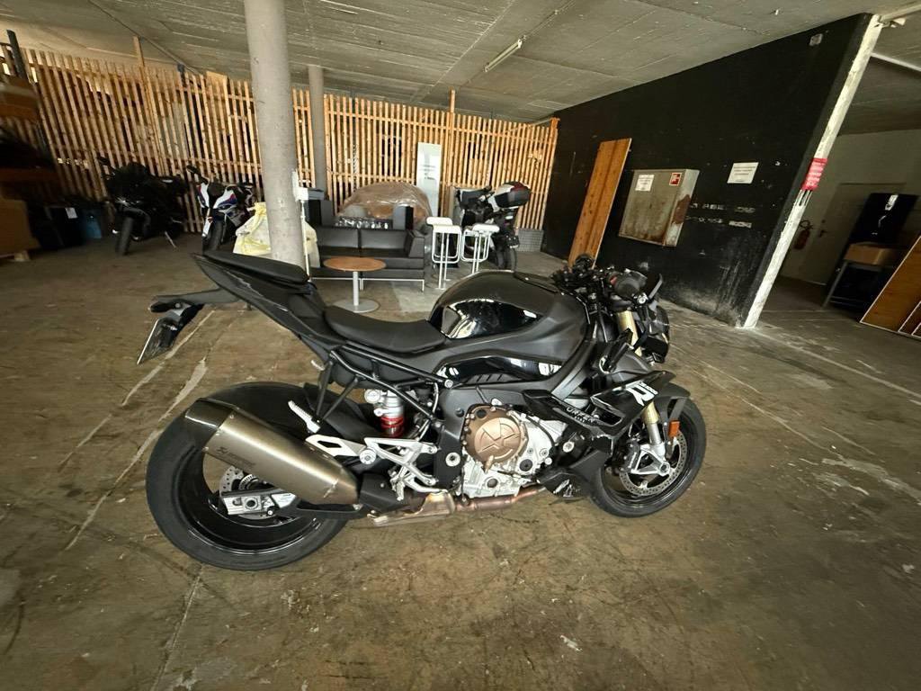 2024 BMW S 1000 R *, 165 HP