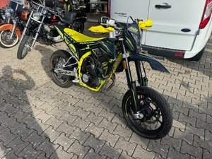 2025 SWM SM 125 R 0.1, 15 HP