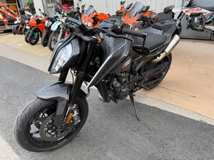 2025 KTM KTM 790 Duke L KTM, 48 HP