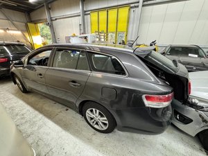 2011 Toyota Avensis 2.0, 152 HP