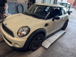2013 MINI MINI HATCHBACK One, 75 HP