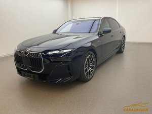 2025 BMW i7 G70 xDrive60 / Hochvoltbatterie-Test durchgeführt, 544 HP