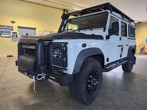 2016 LAND ROVER Defender 110 2.2 TD4 Station Wagon SE 2.2, 122 HP