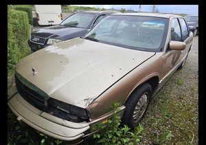 1996 Buick Regal Custom 3.8 V6 Sedan, 173 HP