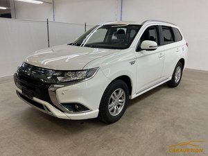 2019 MITSUBISHI Outlander 2.4 PHEV Value, 135 HP