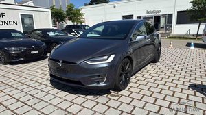 2017 Tesla Model X 90, 524 HP