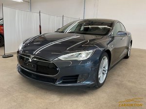 2015 TESLA Model S 85 D, 524 HP
