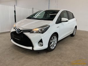 2017 TOYOTA Yaris 1.5 VVT-i HSD Trend, 75 HP