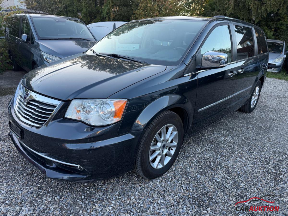 2013 Lancia Voyager 2.8 TD Platinum 2.8, 177 HP