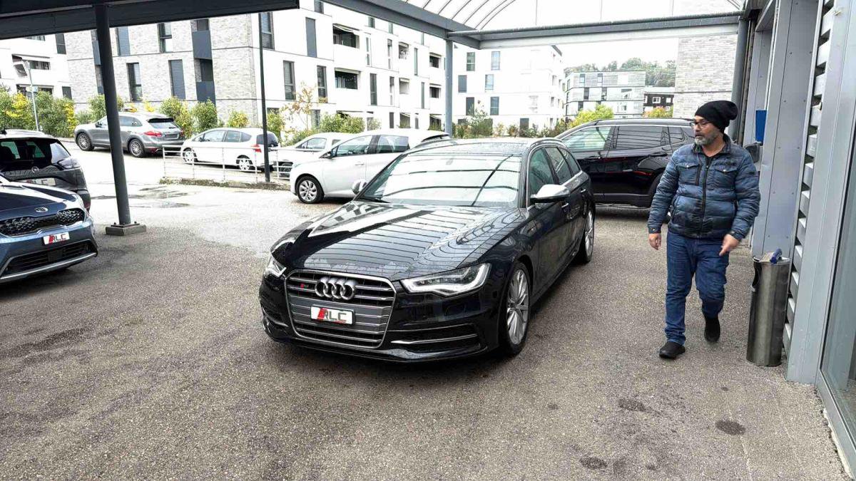 2013 Audi S6 Avant 4.0 V8 TFSI quattro S-Tronic 4.0, 420 HP