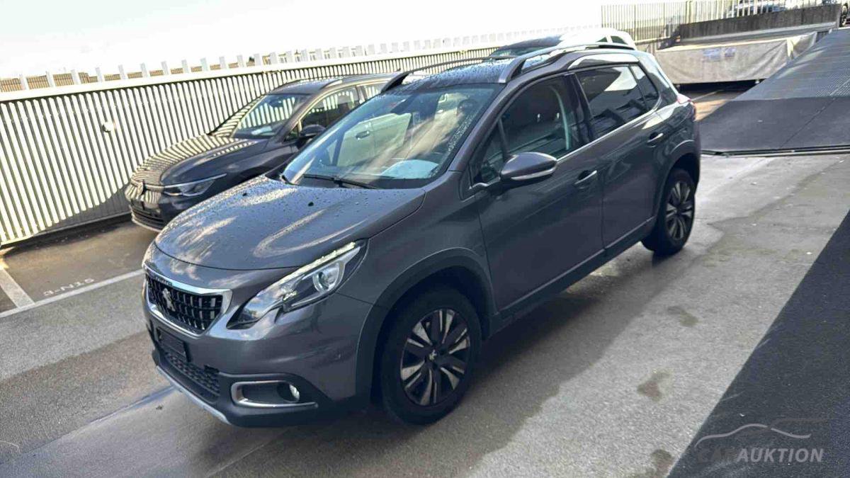 2018 Peugeot 2008 PureTech 1.2, 110 HP