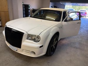 2007 Chrysler 300C Stretch Limousine