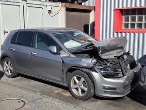 2016 VW GOLF