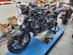 2026 MV B3 800